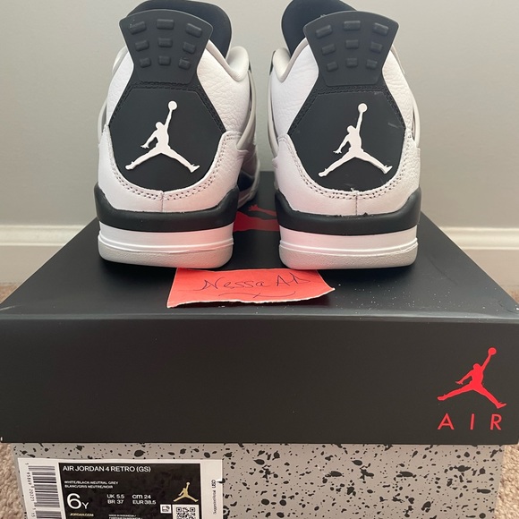 Jordan 4 “Military Black” (GS) - Picture 2 of 6